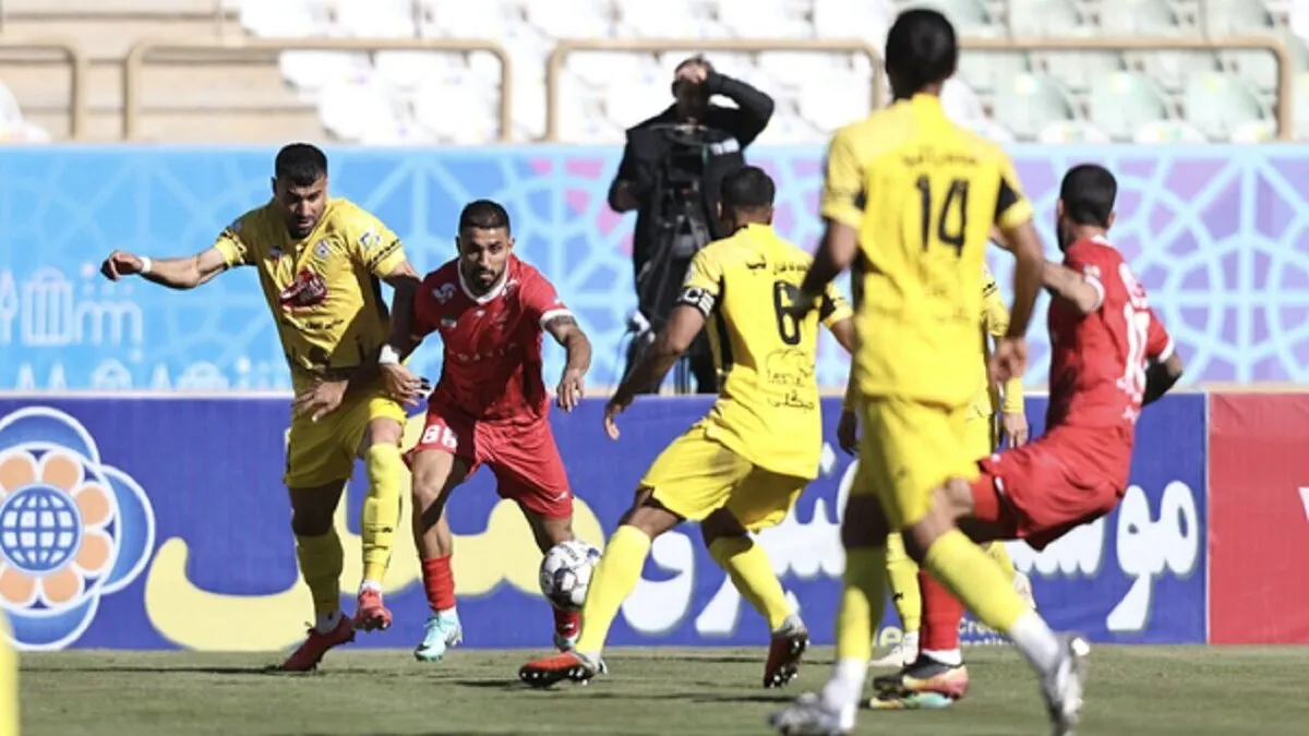 اورونوف در بازی می&zwnj;ماند پرسپولیس نمی&zwnj;باخت