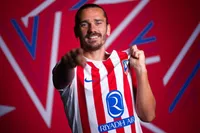 آنتوان گریزمان در مسیر آمریکا؛ ستاره فرانسوی رقیب مسی شد