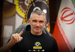 مذاکره پرسپولیس با چند مربی خارجی در سکوت خبری