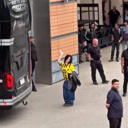 بیلی آیلیش با کیت دورتموند