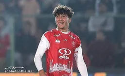 مدافع پرسپولیس با هاشمیان قهر کرد!