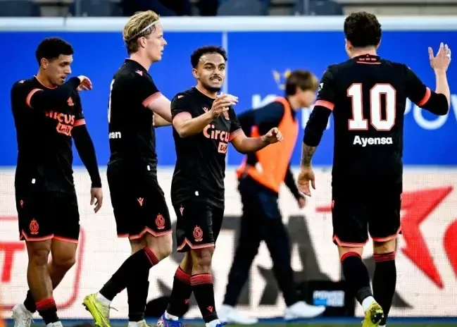 مهاجم جدید تیم ملی ایران دنیس جان در نخستین پیروزی استاندارد لیژ در مرحله پلی&zwnj;آف