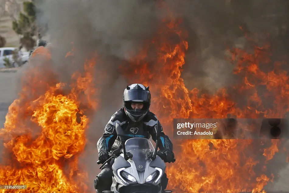 تصاویر دیدنی از دختران بدلکار ایرانی