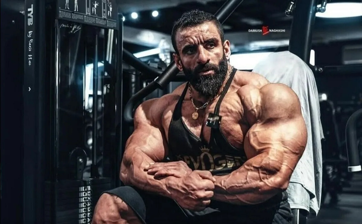 هادی چوپان: جلو ۳ هزار نفر خرد شدم! خاطره تلخ گرگ ایرانی از اولین مسابقه بدنسازی (فیلم)