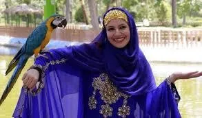 خاله شادونه میهمان فولادی ها شد