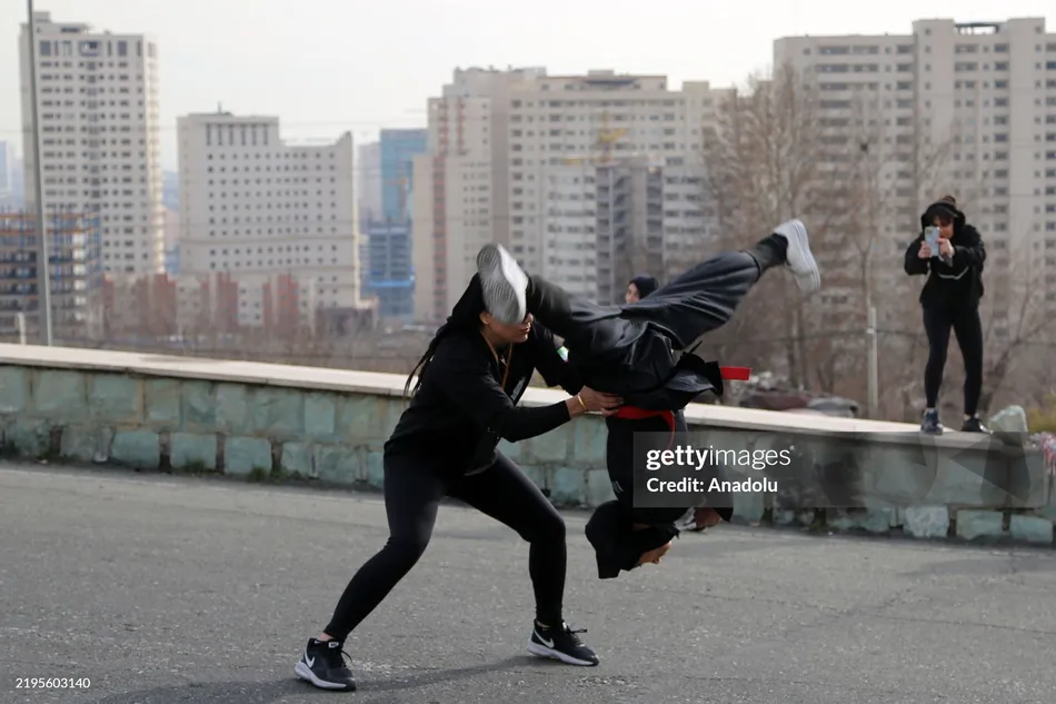 تصاویر دیدنی از دختران بدلکار ایرانی