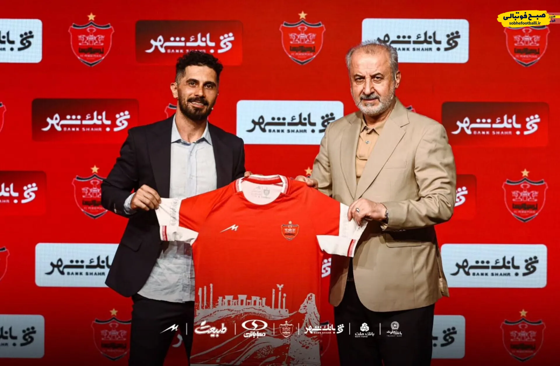 رسمی:کاپیتان محبوب پرسپولیسی ها بالاخره تمدید کرد