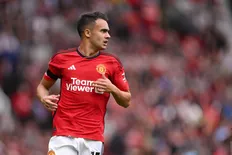 تصویر خبر سان: رگیلون در حال مذاکره با پرسپولیس ایران