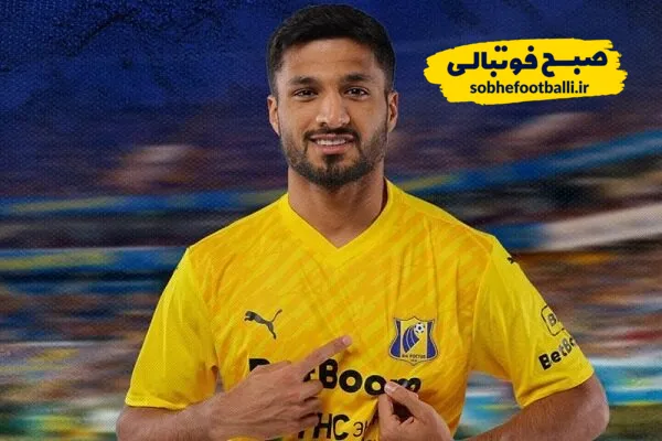 محمد محبی با پیراهن رستوف