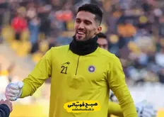 طلسم عجیب برای گلر سابق استقلال؛ حسینی هنوز سرخ و آبی را نبرده است