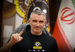 مذاکره پرسپولیس با چند مربی خارجی در سکوت خبری