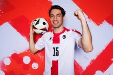 تصویر خبر مدافع پرسپولیس به تیم ملی دعوت نشد