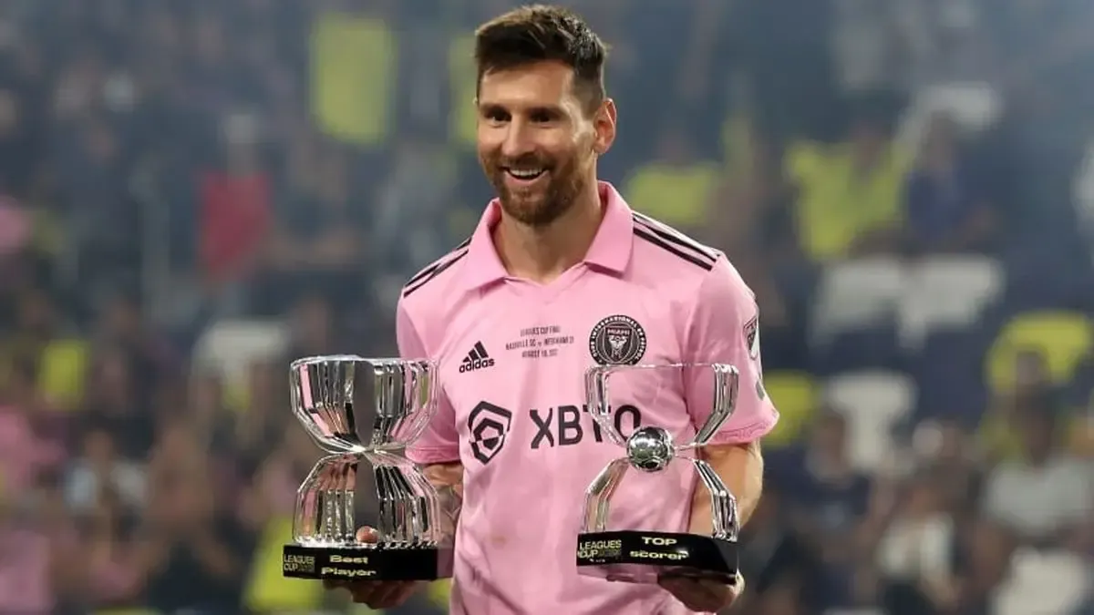 مسی ارزان&zwnj;ترین فوتبالیست تاریخ شد!