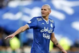 پر افتخار ترین خارجی تاریخ استقلال از تیم جدا میشود؟