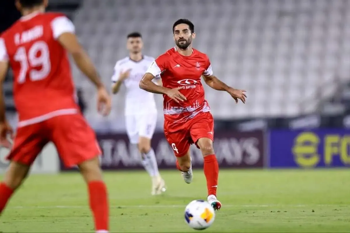 میلاد محمدی مدافع پرسپولیس