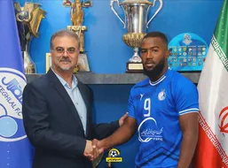 ساپینتو:نازون را فقط به&zwnj;خاطر سهمیه خارجی بازی می&zwnj;دهم!