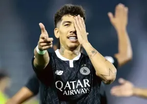 فیرمینو در آستانه نخستین جام با السد؛ ستاره برزیلی خواهان حمایت هواداران