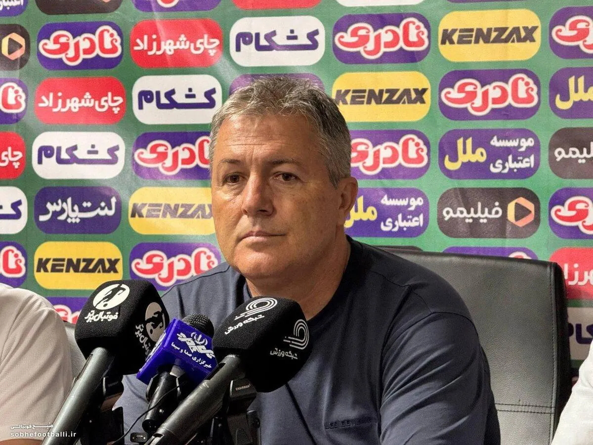 عصبانیت سرمربی تراکتور در کنفرانس خبری؛ اسکوچیچ: اسم این را نمی&zwnj;شود فوتبال گذاشت
